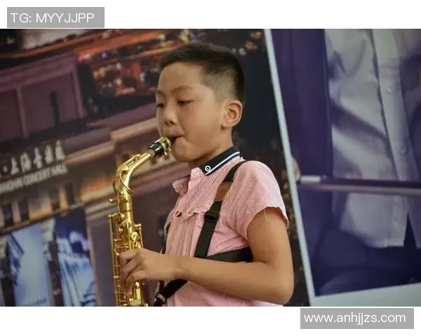 王岚的音乐之旅：从梦想起航到舞台绽放的心路历程