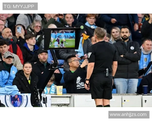 瓜迪奥拉愤怒指责裁判VAR失误致球队遭遇惨败